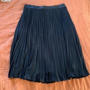 Black Pleated Midi Skirt